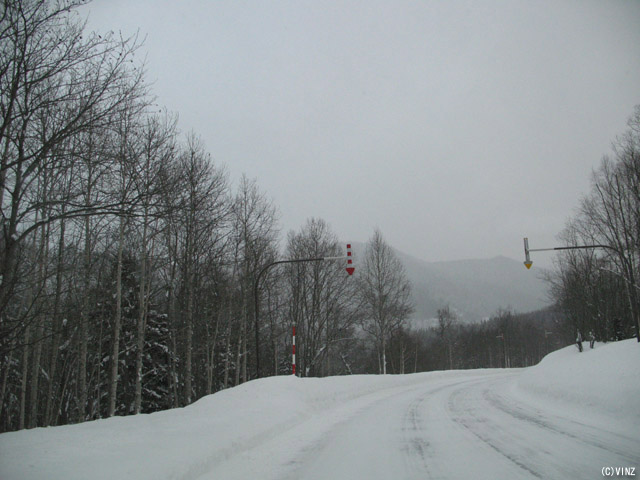 雪景色 雪道　道路 北海道の道路 道東 国道273号線「上川国道」 上川町