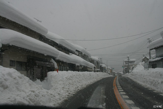 雪景色　雪道　道路 富山県の道路 国道41号 富山市猪谷