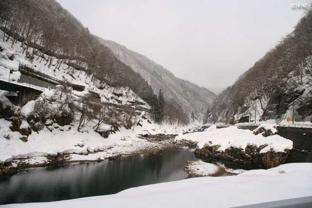 雪景色 雪国 冬 鉄道 高山本線　飛騨細江−角川